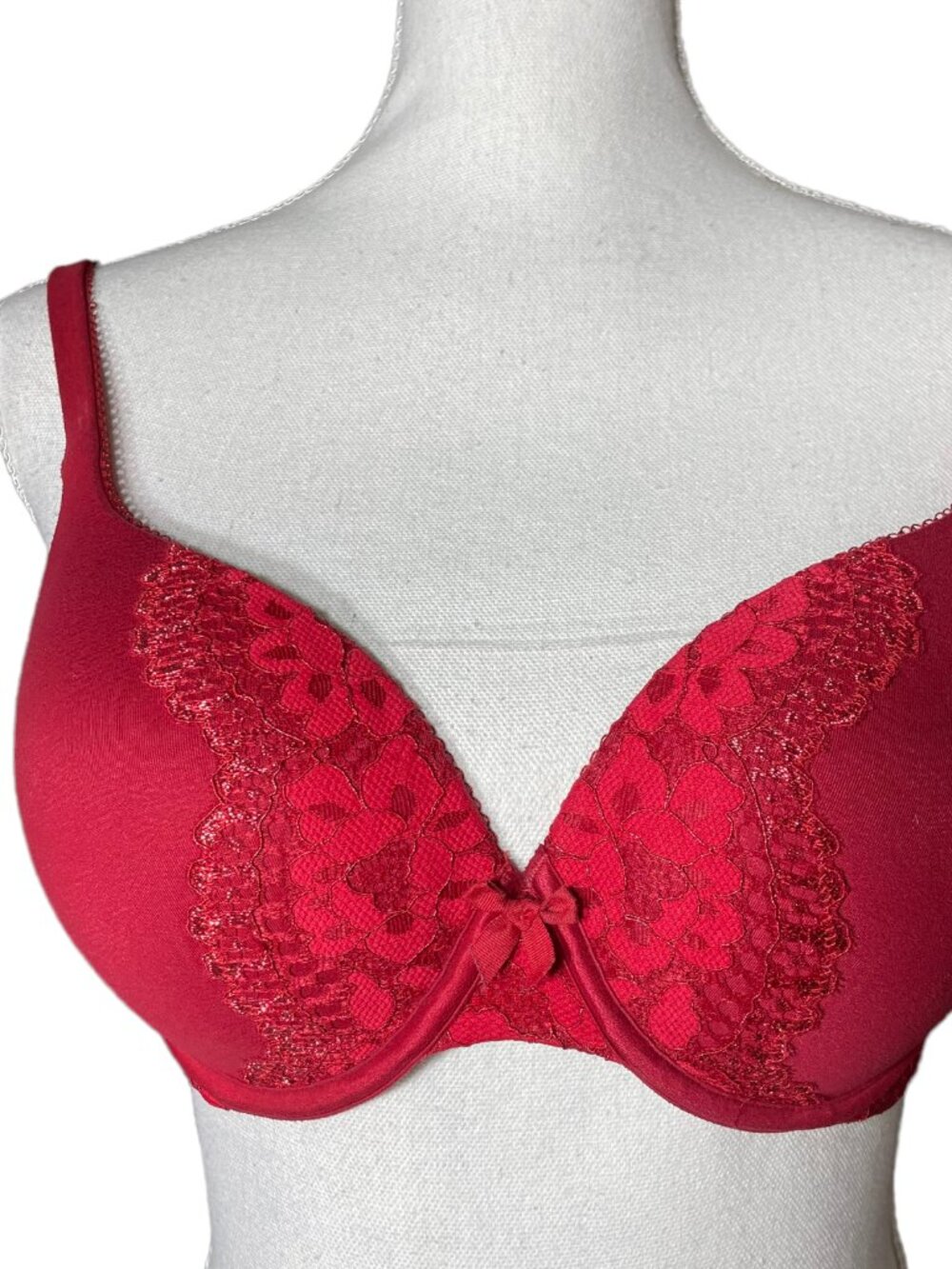 Victoria's Secret Body Perfect Shape Bra 34D Floral Lace Burgundy Red